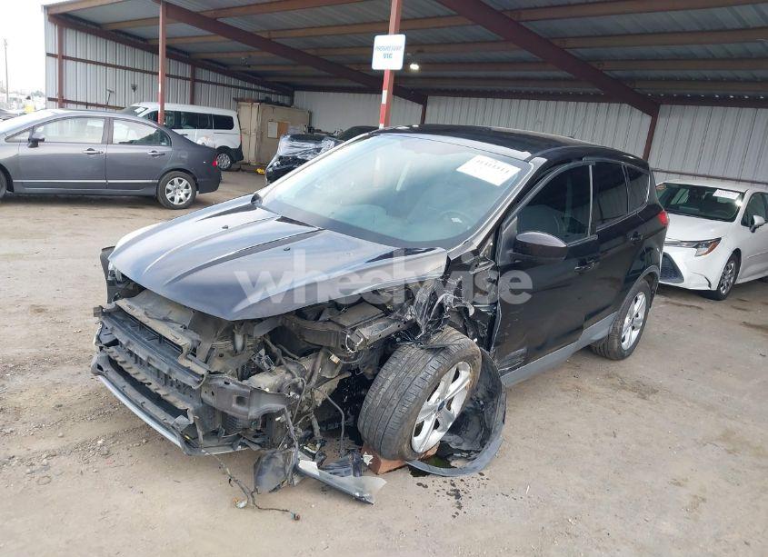 Photo 2 of 2013 Ford Escape SE (VIN 1FMCU0GX1DUD54723)