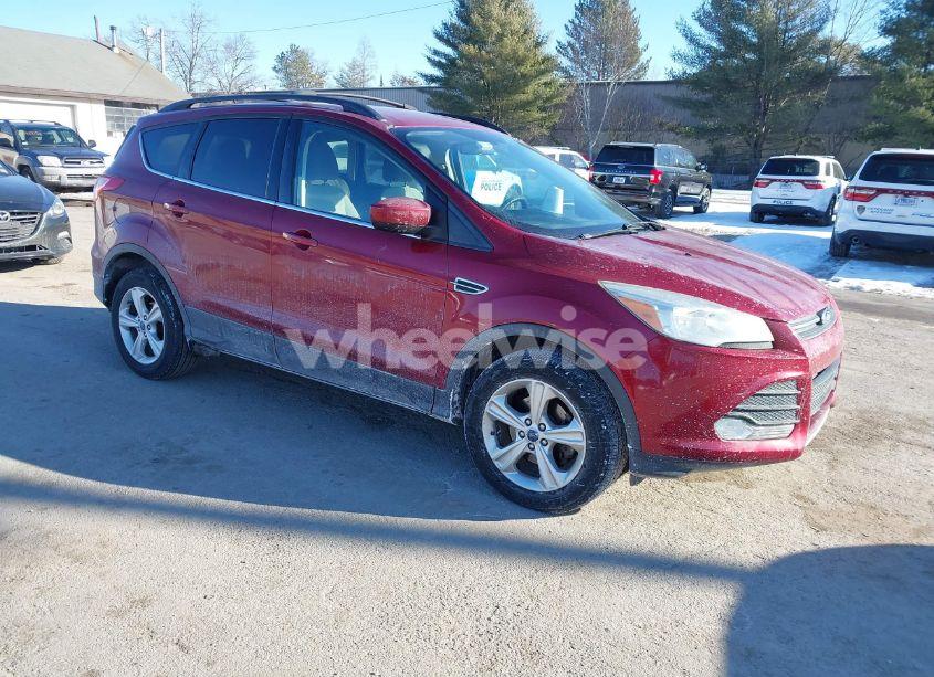 2013 Ford Escape SE (VIN 1FMCU0GX1DUD70162) main photo