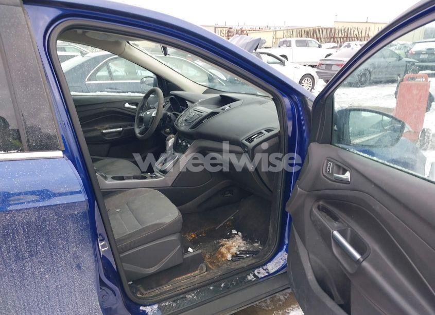 Photo 5 of 2014 Ford Escape SE (VIN 1FMCU0GX1EUA16840)