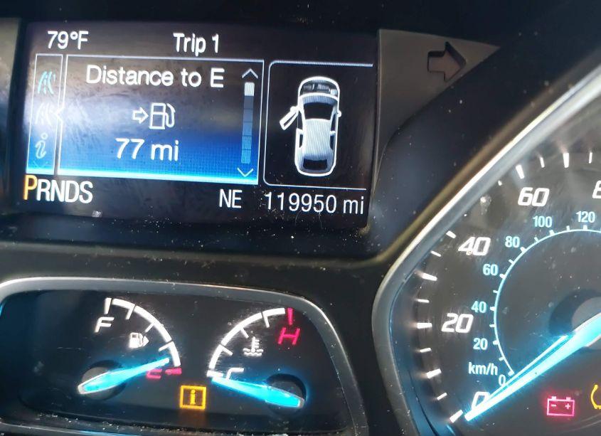 Photo 15 of 2014 Ford Escape SE (VIN 1FMCU0GX1EUB21863)