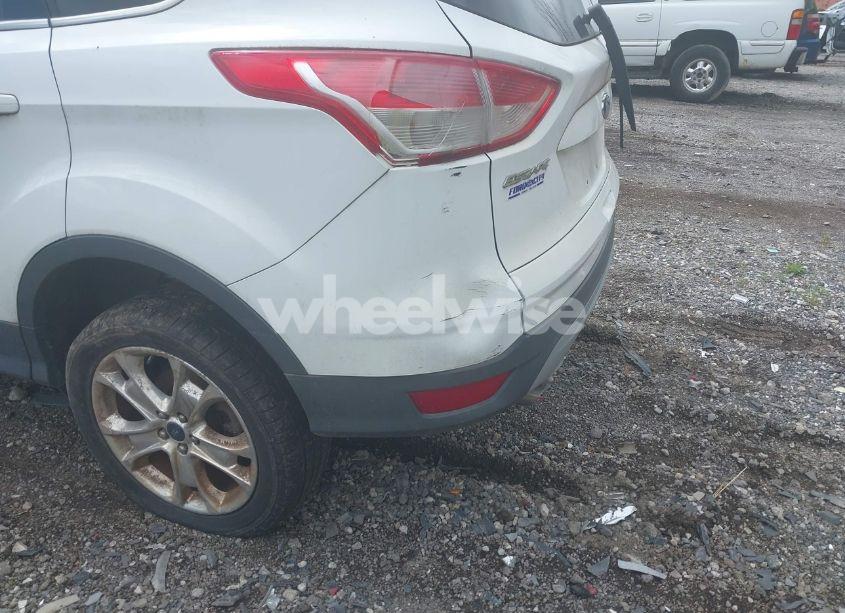 Photo 6 of 2014 Ford Escape SE (VIN 1FMCU0GX1EUB57195)