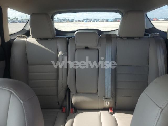 Photo 3 of 2014 FORD ESCAPE SE N/A (VIN 1FMCU0GX1EUC17315)
