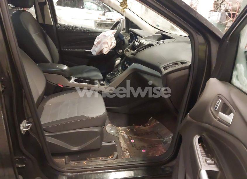 Photo 5 of 2014 Ford Escape SE (VIN 1FMCU0GX1EUC58026)