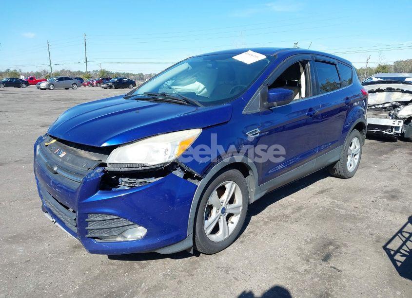 Photo 2 of 2014 Ford Escape SE (VIN 1FMCU0GX1EUC65039)