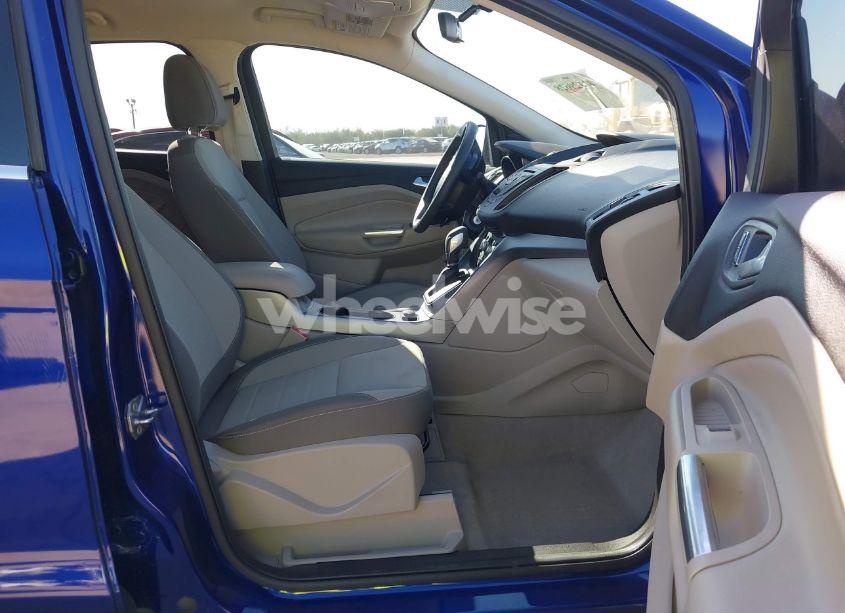 Photo 5 of 2014 Ford Escape SE (VIN 1FMCU0GX1EUC75375)