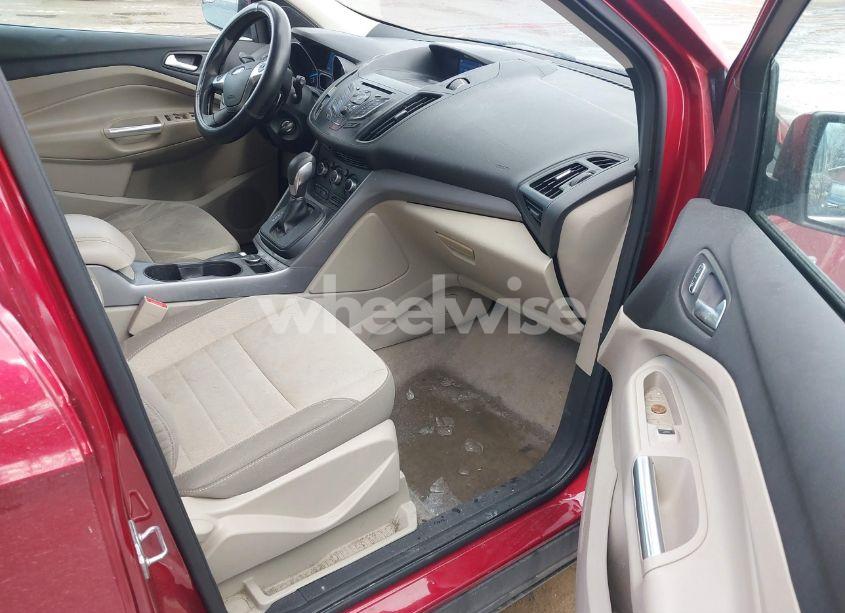 Photo 5 of 2014 Ford Escape SE (VIN 1FMCU0GX1EUD38149)