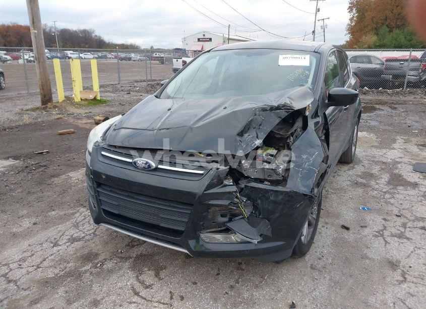 Photo 2 of 2014 Ford Escape SE (VIN 1FMCU0GX1EUE21855)