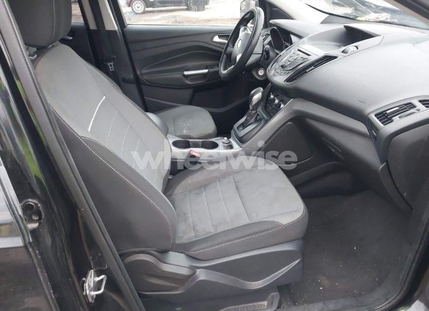 Photo 5 of 2014 Ford Escape SE (VIN 1FMCU0GX1EUE21855)