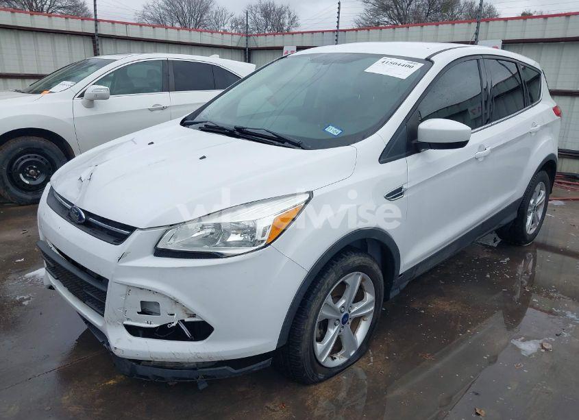Photo 2 of 2014 Ford Escape SE (VIN 1FMCU0GX1EUE51907)