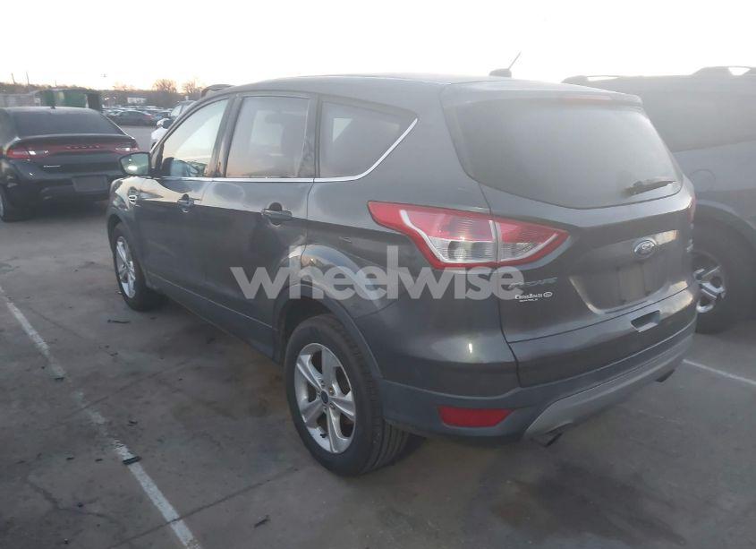 Photo 3 of 2015 Ford Escape SE (VIN 1FMCU0GX1FUA36779)