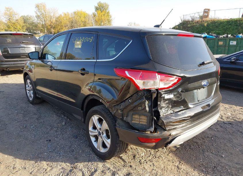 Photo 3 of 2015 Ford Escape SE (VIN 1FMCU0GX1FUA77932)