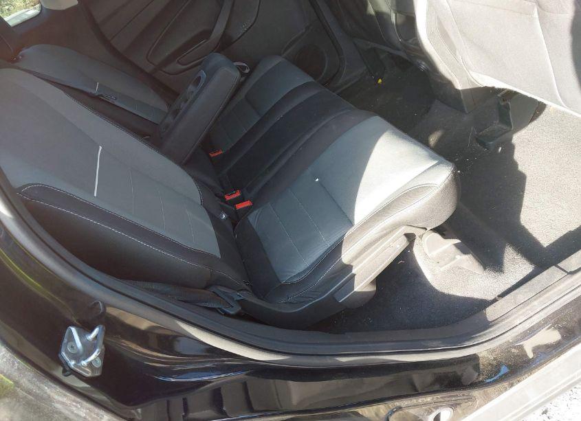 Photo 8 of 2015 Ford Escape SE (VIN 1FMCU0GX1FUA77932)