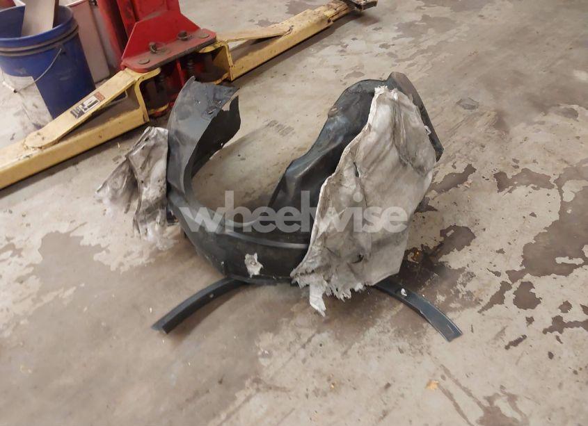 Photo 12 of 2015 Ford Escape SE (VIN 1FMCU0GX1FUA81737)