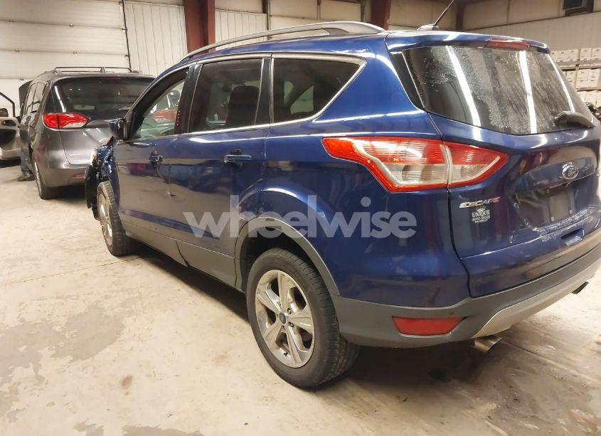 Photo 3 of 2015 Ford Escape SE (VIN 1FMCU0GX1FUA81737)