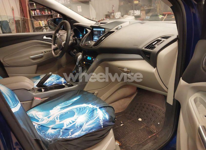 Photo 5 of 2015 Ford Escape SE (VIN 1FMCU0GX1FUA81737)