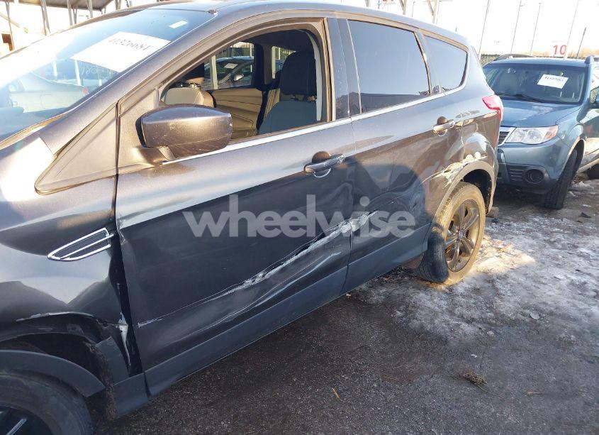 Photo 17 of 2015 Ford Escape SE (VIN 1FMCU0GX1FUB00562)