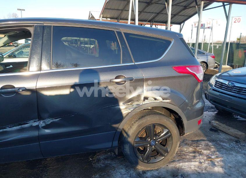 Photo 18 of 2015 Ford Escape SE (VIN 1FMCU0GX1FUB00562)