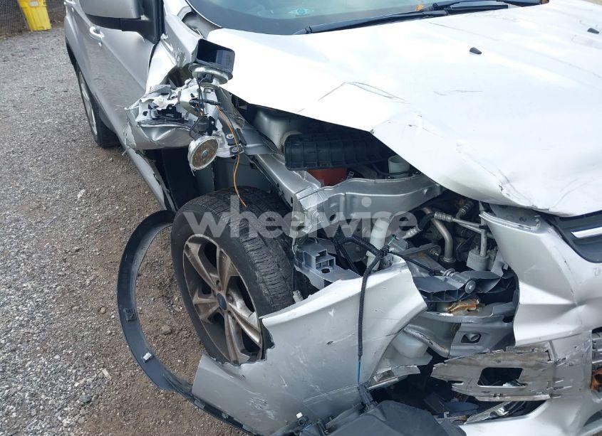 Photo 6 of 2015 Ford Escape SE (VIN 1FMCU0GX1FUB54928)