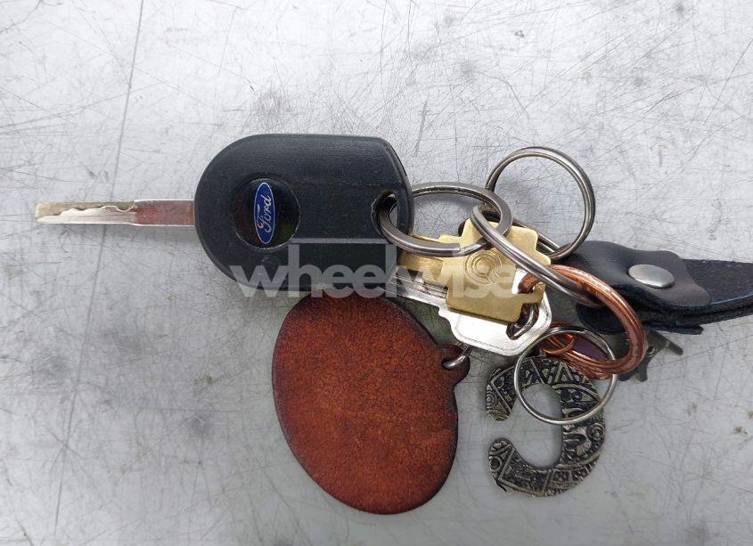 Photo 11 of 2015 Ford Escape SE (VIN 1FMCU0GX1FUB66271)