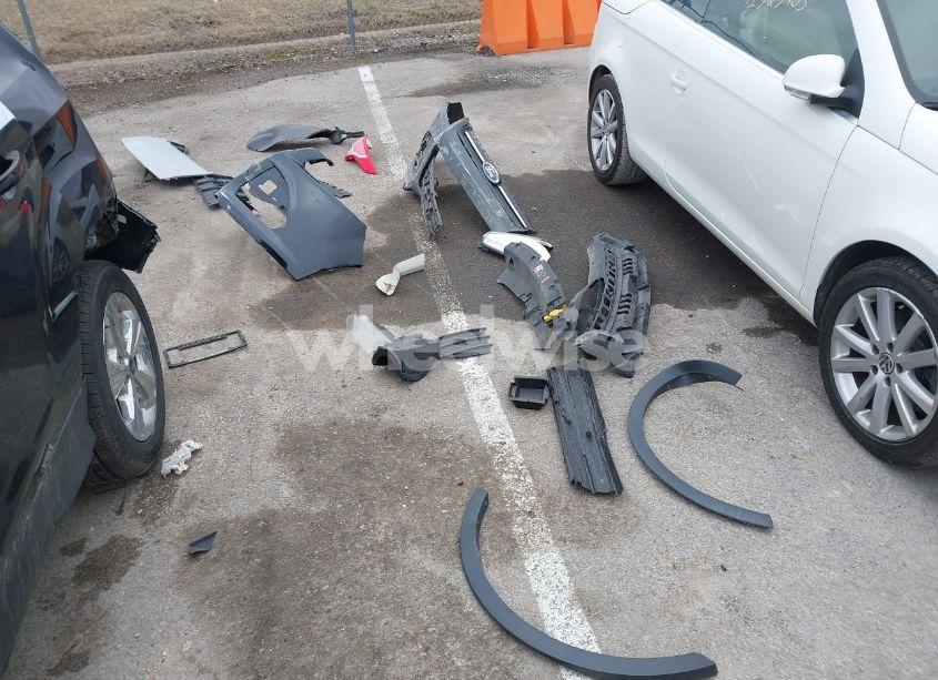 Photo 12 of 2015 Ford Escape SE (VIN 1FMCU0GX1FUB66271)