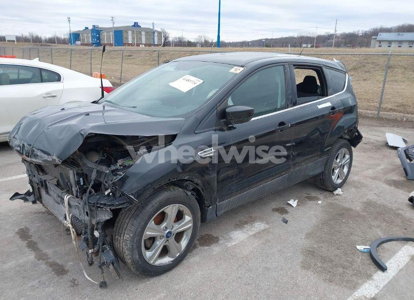 Photo 2 of 2015 Ford Escape SE (VIN 1FMCU0GX1FUB66271)
