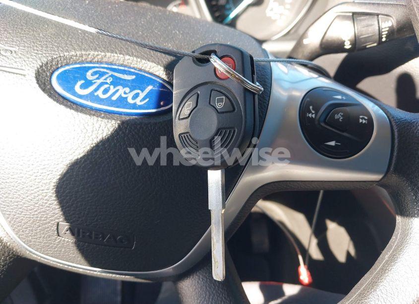 Photo 11 of 2015 Ford Escape SE (VIN 1FMCU0GX1FUB81563)