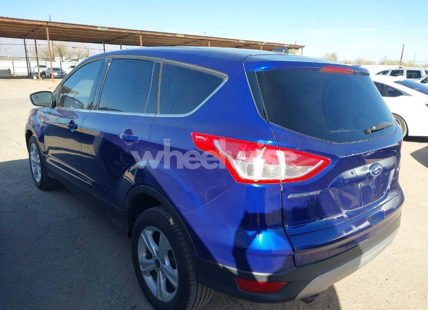 Photo 3 of 2015 Ford Escape SE (VIN 1FMCU0GX1FUB81563)
