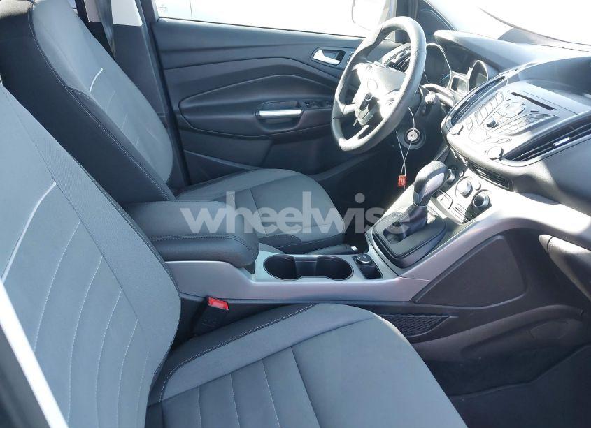 Photo 5 of 2015 Ford Escape SE (VIN 1FMCU0GX1FUB81563)