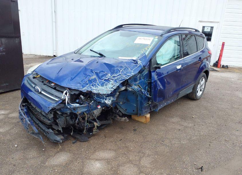 Photo 2 of 2015 Ford Escape SE (VIN 1FMCU0GX1FUC59307)