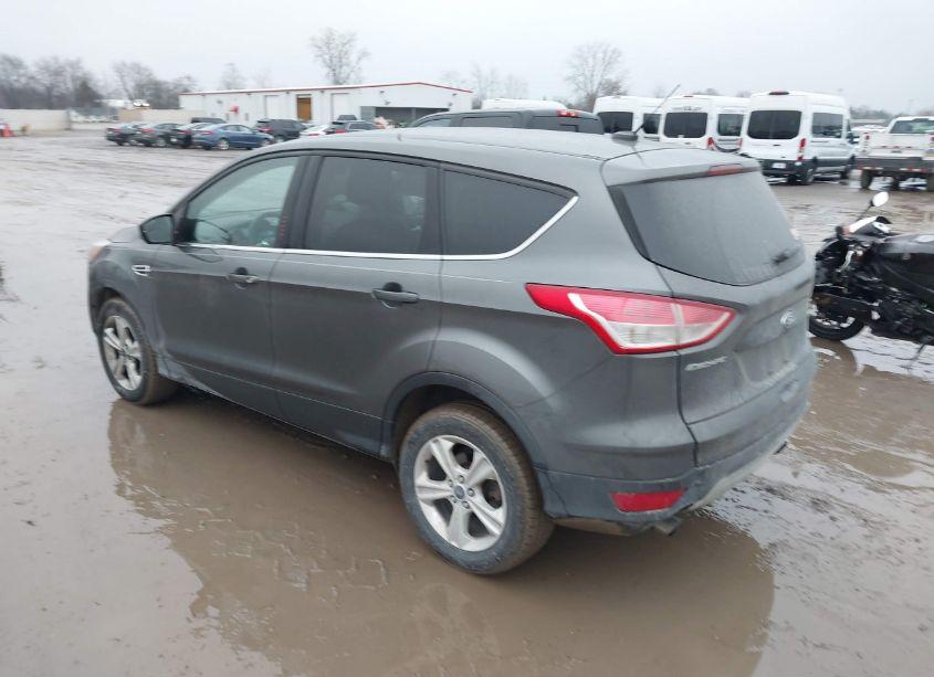 Photo 3 of 2015 Ford Escape SE (VIN 1FMCU0GX1FUC87740)