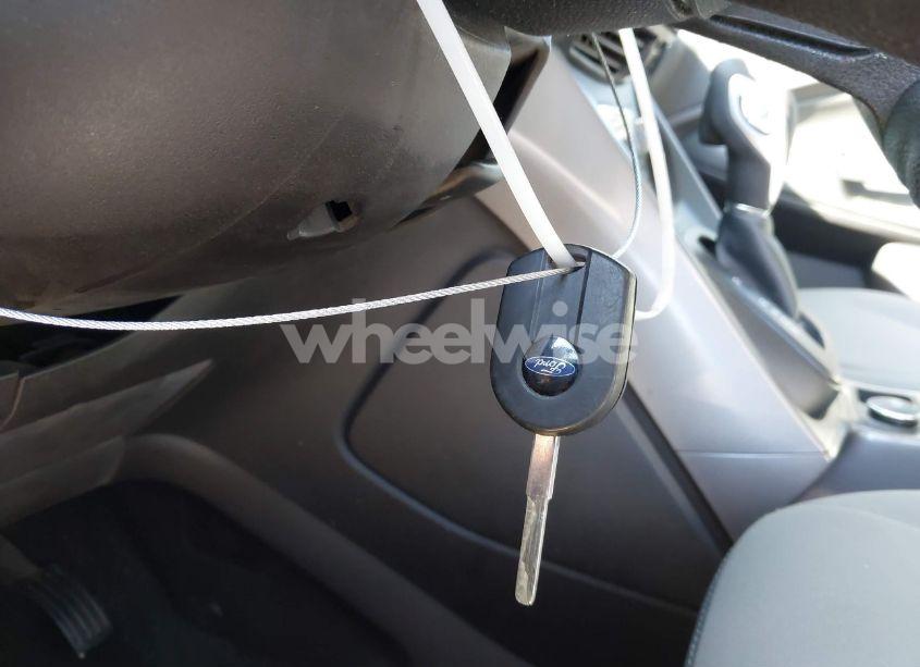 Photo 11 of 2016 Ford Escape SE (VIN 1FMCU0GX1GUA09258)