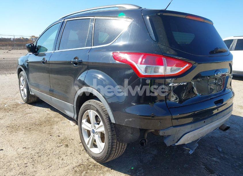 Photo 3 of 2016 Ford Escape SE (VIN 1FMCU0GX1GUA09258)