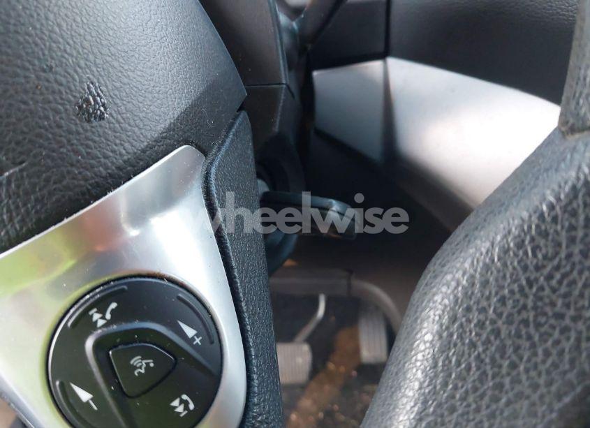 Photo 11 of 2016 Ford Escape SE (VIN 1FMCU0GX1GUB35393)