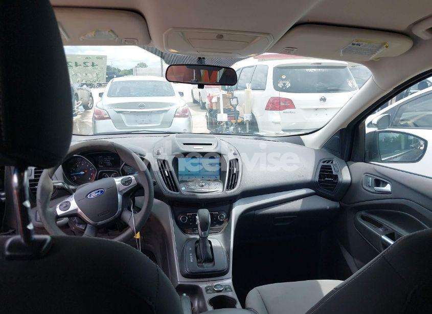 Photo 15 of 2016 Ford Escape SE (VIN 1FMCU0GX1GUB70063)