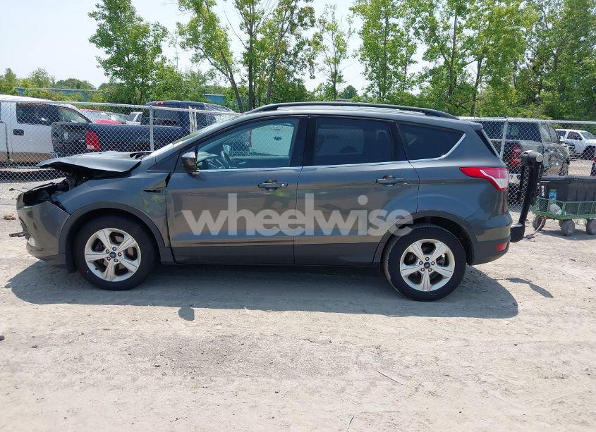 Photo 14 of 2016 Ford Escape SE (VIN 1FMCU0GX1GUB92838)