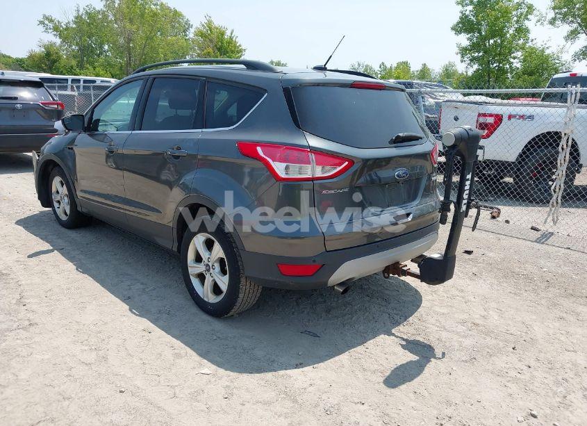 Photo 3 of 2016 Ford Escape SE (VIN 1FMCU0GX1GUB92838)
