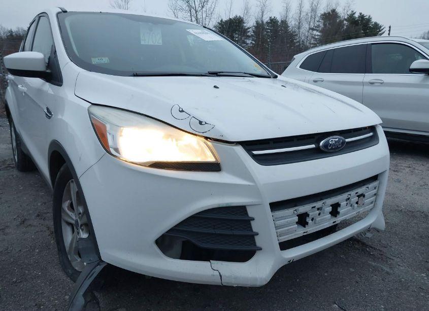 Photo 6 of 2016 Ford Escape SE (VIN 1FMCU0GX1GUC30357)