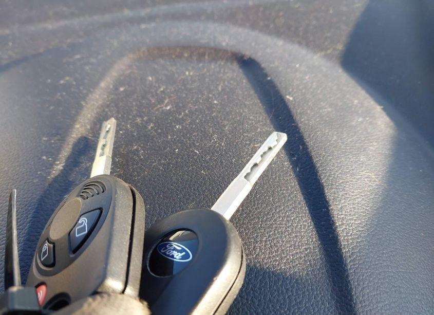 Photo 11 of 2016 Ford Escape SE (VIN 1FMCU0GX1GUC41651)