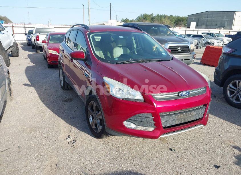 2016 Ford Escape SE (VIN 1FMCU0GX1GUC58045) main photo