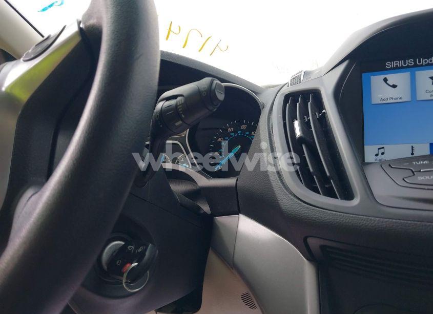 Photo 11 of 2016 Ford Escape SE (VIN 1FMCU0GX1GUC58045)