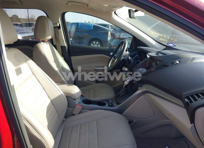 Photo 5 of 2016 Ford Escape SE (VIN 1FMCU0GX1GUC58045)