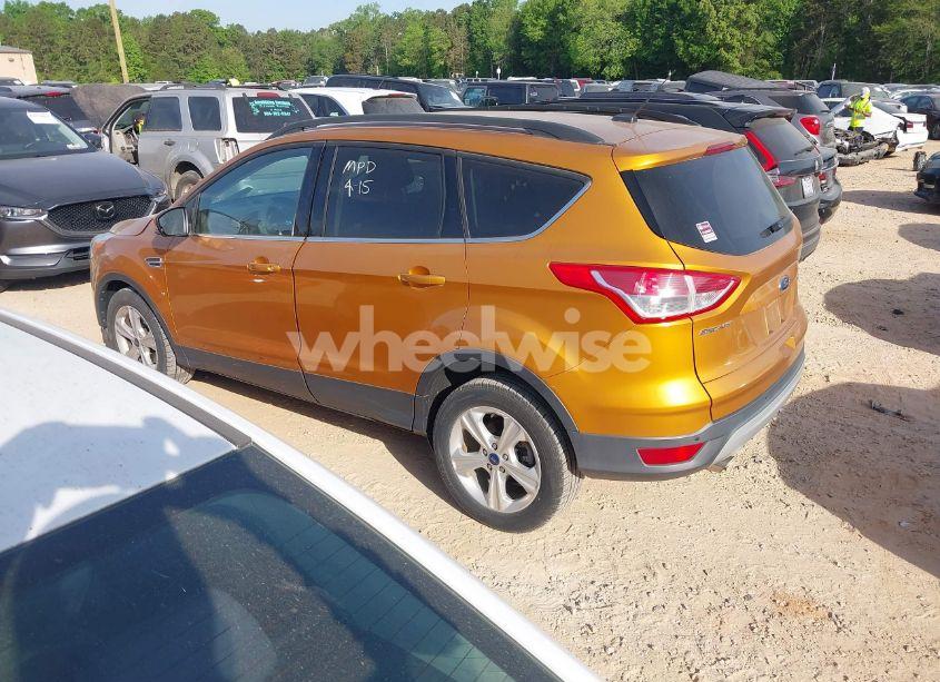 Photo 3 of 2016 Ford Escape SE (VIN 1FMCU0GX1GUC62175)