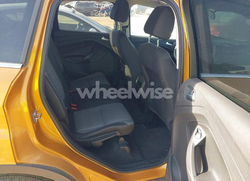 Photo 8 of 2016 Ford Escape SE (VIN 1FMCU0GX1GUC62175)