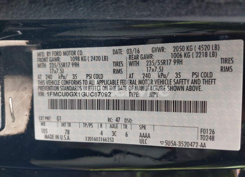 Photo 9 of 2016 Ford Escape SE (VIN 1FMCU0GX1GUC87092)