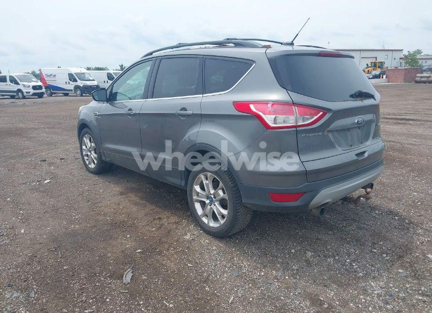 Photo 3 of 2013 Ford Escape SE (VIN 1FMCU0GX2DUA31362)