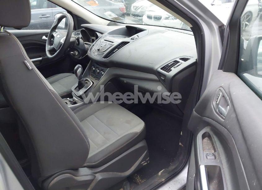 Photo 5 of 2013 Ford Escape SE (VIN 1FMCU0GX2DUA93036)