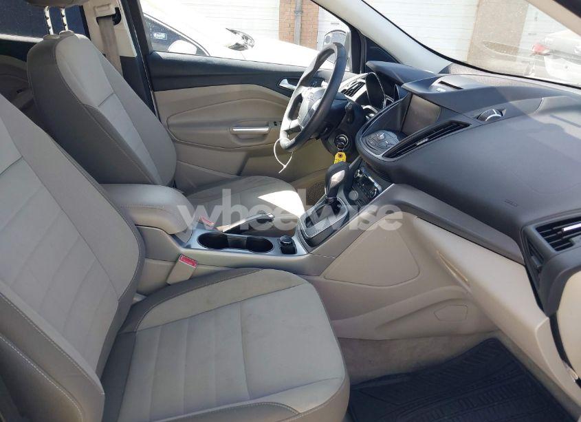 Photo 5 of 2013 Ford Escape SE (VIN 1FMCU0GX2DUB60296)