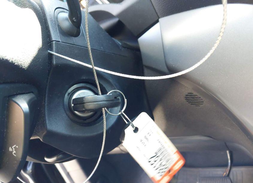 Photo 11 of 2013 Ford Escape SE (VIN 1FMCU0GX2DUB84162)