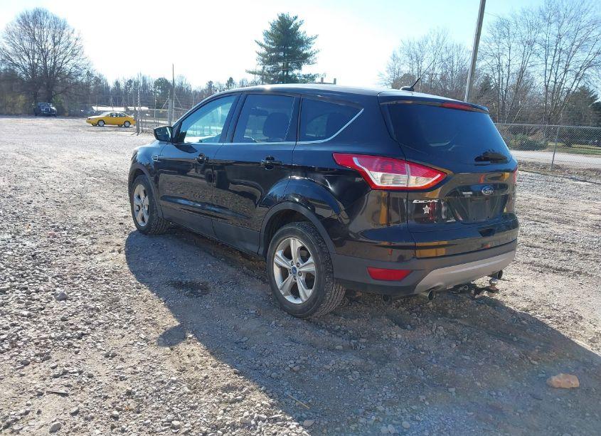 Photo 3 of 2013 Ford Escape SE (VIN 1FMCU0GX2DUB84162)