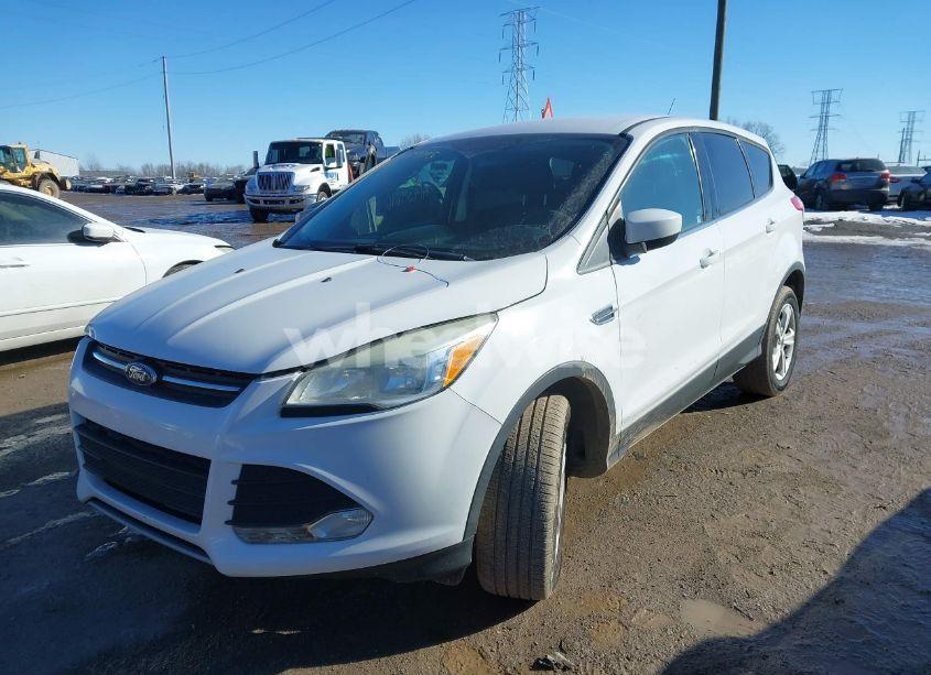 Photo 2 of 2013 Ford Escape SE (VIN 1FMCU0GX2DUC53304)